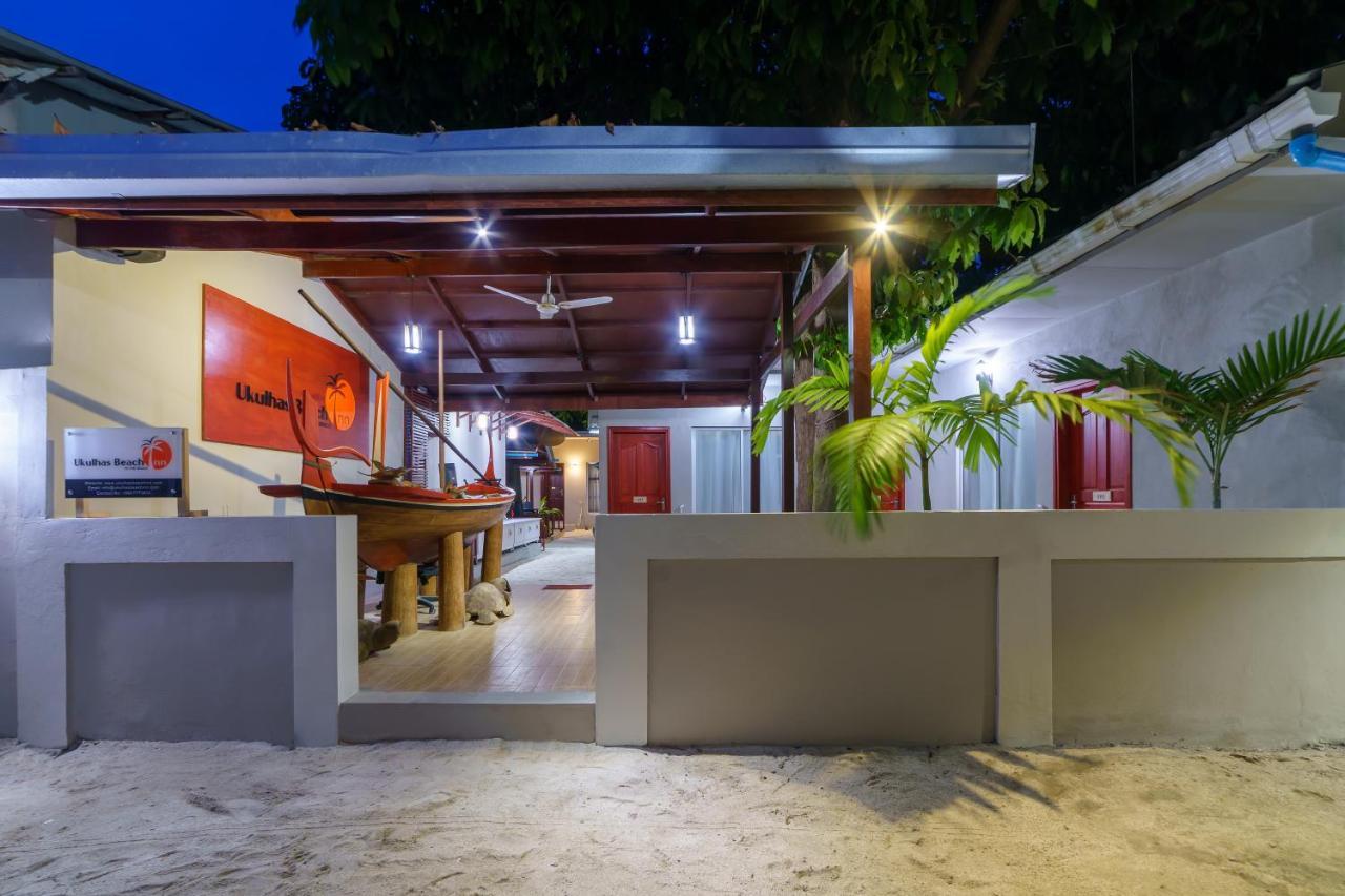 Ukulhas Beach Inn Exterior foto