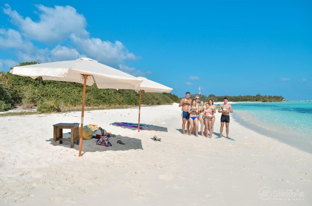 Ukulhas Beach Inn Exterior foto